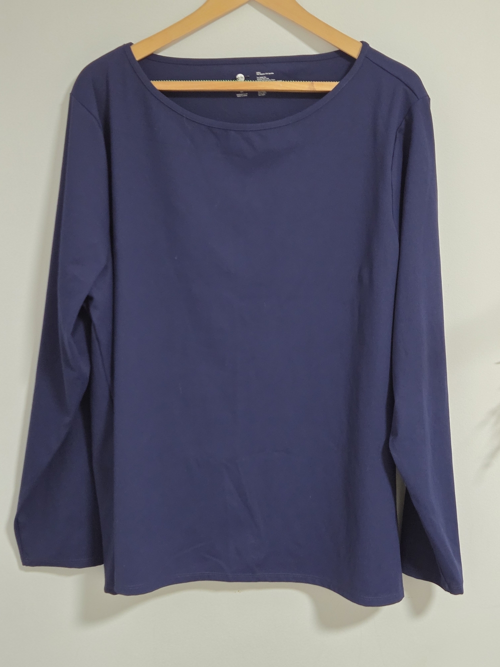 NWOT JOY Clean Boss Classic Women's Long-Sleeve Top - Navy